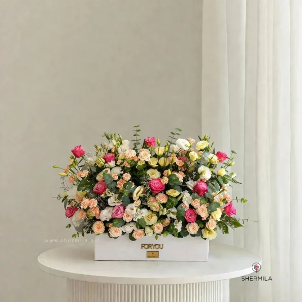 Lidia-flower-box