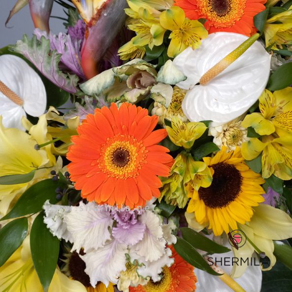 Raami-Flower-stand-2